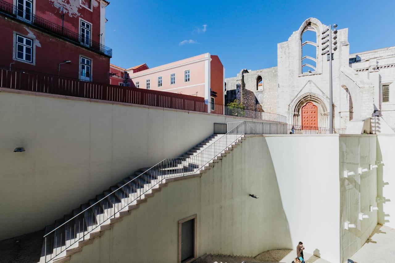 Carmo Apartments Лиссабон Экстерьер фото